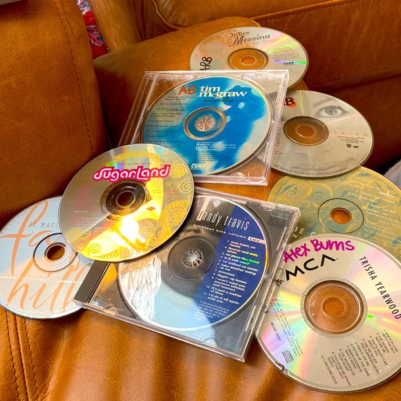 Lots of country music CDs. One low price Randy Travis Tim McGraw Faith Hill more - Picture 1 of 8